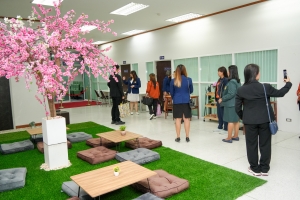 มรภ.กำแพงเพชร และ มรภ.สกลนคร ศึกษาดูงานศูนย์ภาษา และกองพัฒนานักศึกษา สนอ. มรภ.เทพสตรี