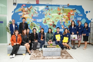 มรภ.กำแพงเพชร และ มรภ.สกลนคร ศึกษาดูงานศูนย์ภาษา และกองพัฒนานักศึกษา สนอ. มรภ.เทพสตรี