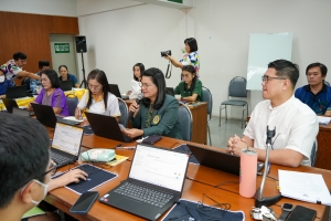 สบท. จัดประชุมชี้แจงวิธีการกรอกข้อมูลสำหรับผู้บริหารและวิธีการอนุมัติการประเมินการปฏิบัติราชการฯ