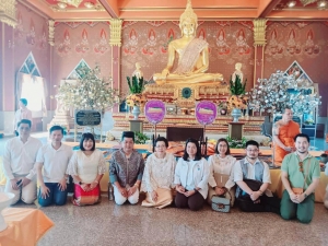 มรภ.เทพสตรี ร่วมพิธีทำบุญทอดกฐินวัดขุนอินทประมูล