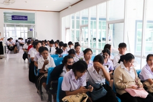 กองพัฒนานักศึกษาจัดประชุมชี้แจงรายละเอียดการสะสมชั่วโมงกิจกรรม และการลงนามในแบบยืนยันการกู้ยืมเงิน กยศ.