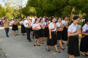 มรภ.เทพสตรี ร่วมโครงการสืบสานประเพณีลอยกระทง บุญผ้าป่าข้าวเม่าทอด ของเทศบาลตำบลป่าตาล