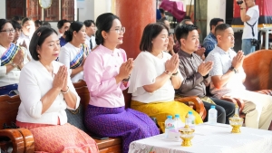 มรภ.เทพสตรี ร่วมโครงการสืบสานประเพณีลอยกระทง บุญผ้าป่าข้าวเม่าทอด ของเทศบาลตำบลป่าตาล