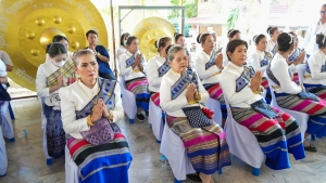 มรภ.เทพสตรี ร่วมโครงการสืบสานประเพณีลอยกระทง บุญผ้าป่าข้าวเม่าทอด ของเทศบาลตำบลป่าตาล