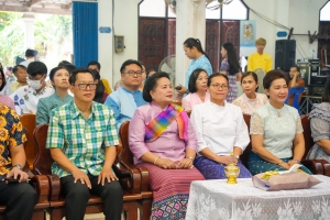 มรภ.เทพสตรี ร่วมโครงการสืบสานประเพณีลอยกระทง บุญผ้าป่าข้าวเม่าทอด ของเทศบาลตำบลป่าตาล