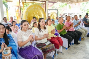 มรภ.เทพสตรี ร่วมโครงการสืบสานประเพณีลอยกระทง บุญผ้าป่าข้าวเม่าทอด ของเทศบาลตำบลป่าตาล