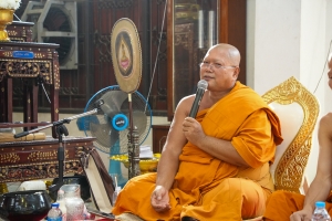 มรภ.เทพสตรี ร่วมโครงการสืบสานประเพณีลอยกระทง บุญผ้าป่าข้าวเม่าทอด ของเทศบาลตำบลป่าตาล