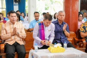 มรภ.เทพสตรี ร่วมโครงการสืบสานประเพณีลอยกระทง บุญผ้าป่าข้าวเม่าทอด ของเทศบาลตำบลป่าตาล