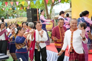 สำนักศิลปะและวัฒนธรรมจัดงานลานวัฒนธรรม 3 บุรี (จ.ลพบุรี)