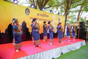 สำนักศิลปะและวัฒนธรรมจัดงานลานวัฒนธรรม 3 บุรี (จ.ลพบุรี)