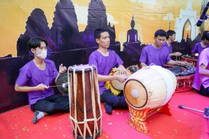 สำนักศิลปะและวัฒนธรรมจัดงานลานวัฒนธรรม 3 บุรี (จ.ลพบุรี)