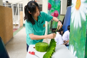 รร.สาธิต มรภ.เทพสตรี จัดงานสืบสานประเพณีลอยกระทง