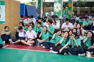 รร.สาธิต มรภ.เทพสตรี จัดงานสืบสานประเพณีลอยกระทง