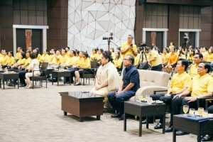 อธิการบดี มรภ.เทพสตรี ร่วมแถลงข่าวการแข่งขันฟุตบอลราชภัฏคิงส์คัพ ครั้งที่ 1 ชิงถ้วยพระราชทานพระบาทสมเด็จพระเจ้าอยู่หัว