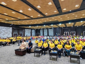 อธิการบดี มรภ.เทพสตรี ร่วมแถลงข่าวการแข่งขันฟุตบอลราชภัฏคิงส์คัพ ครั้งที่ 1 ชิงถ้วยพระราชทานพระบาทสมเด็จพระเจ้าอยู่หัว